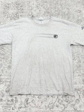 vintage distressed E tee shirt heather gray